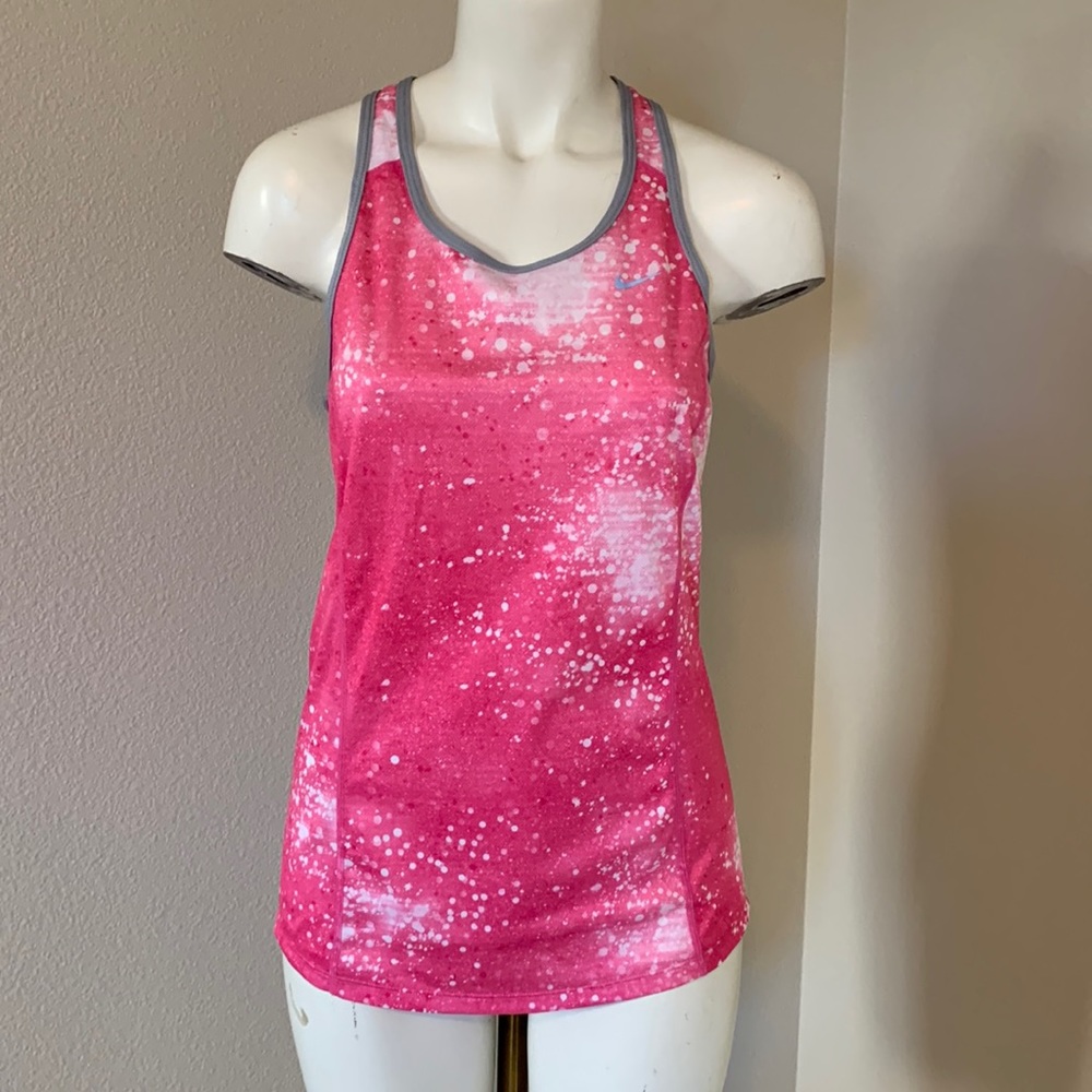 Nike Women’s Dri-Fit racerback tank top S